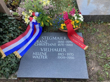 Vielhauer Grab